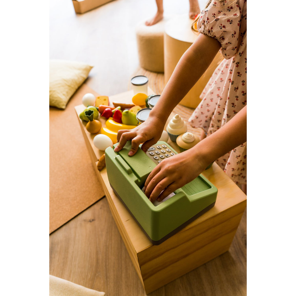 Dantoy Green Garden Kasseapparat Sett I Æske