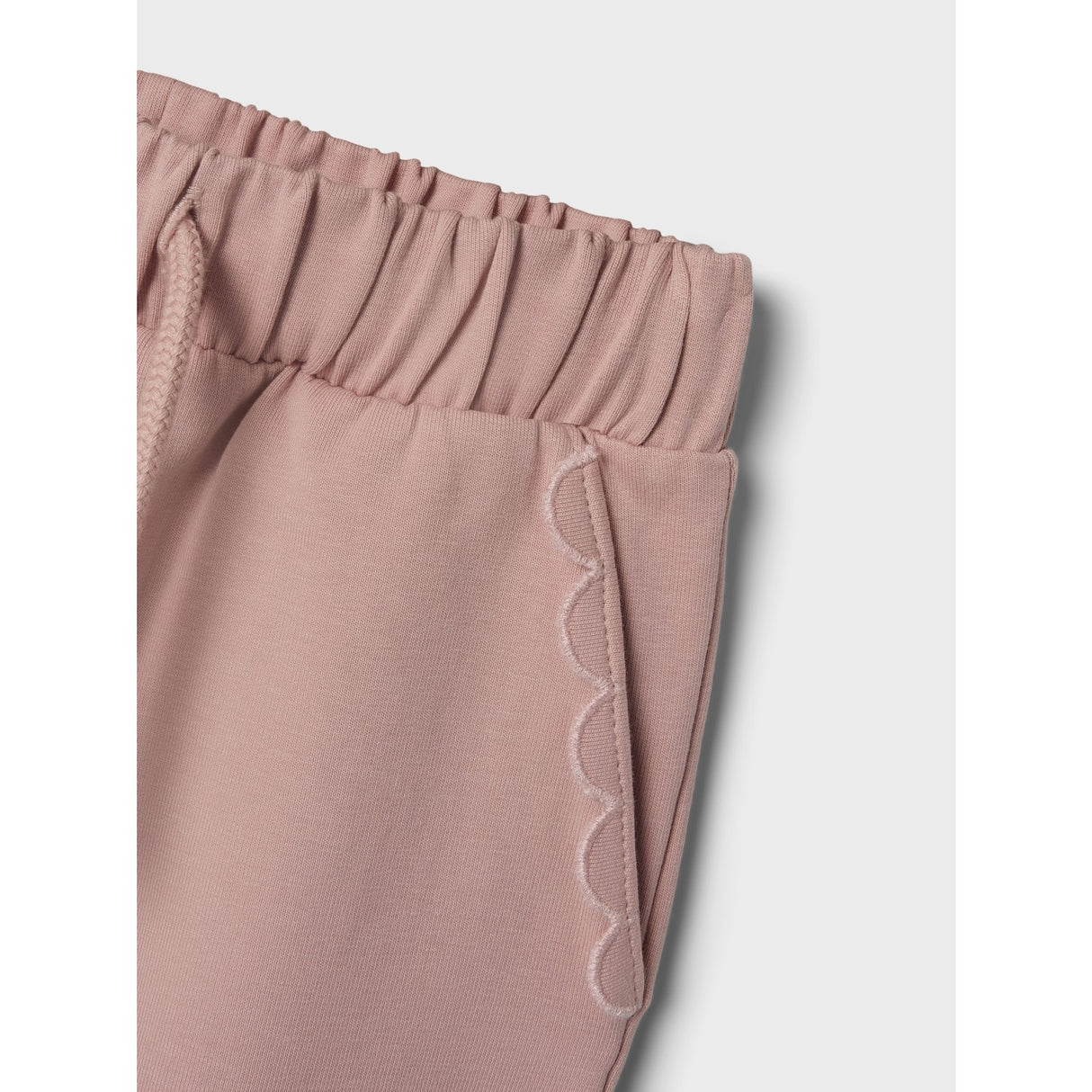 Lil'Atelier Misty Rose Nmfomads Loose Sweat Byxor Lil