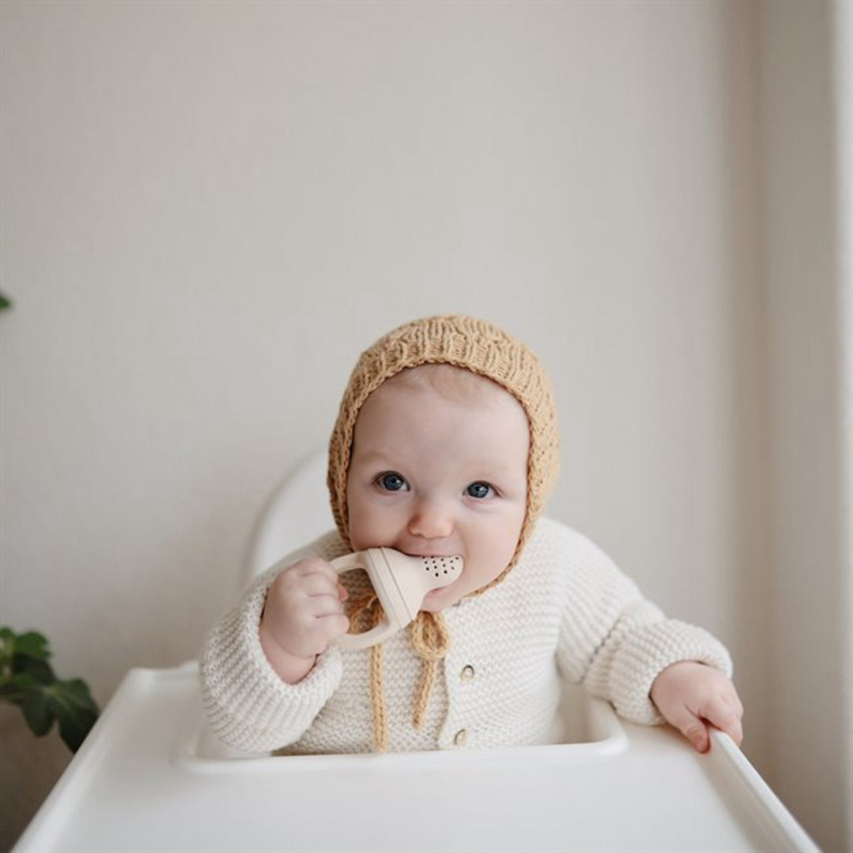 Mushie Shifting Sand Silikon Fresh Food Feeder 2-Pack