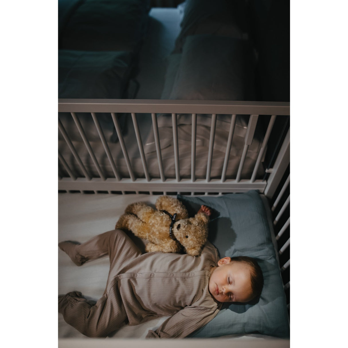 tiSsi® White Laquer Hajo Barneseng Massiv Bok