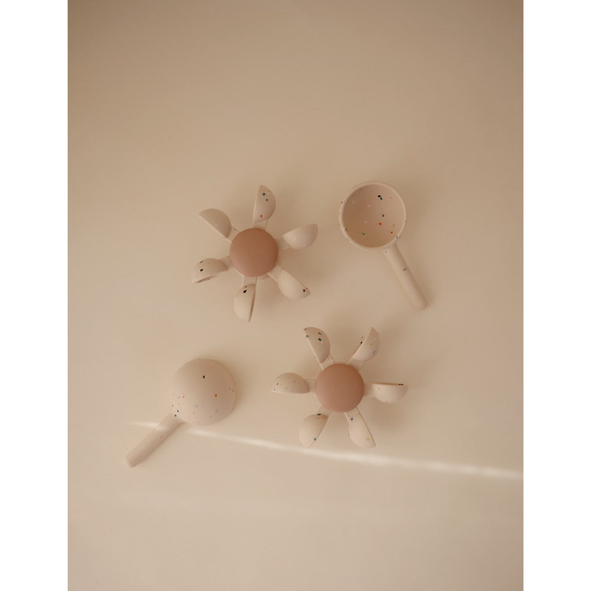 Mushie Water Wheel Bath Leksak