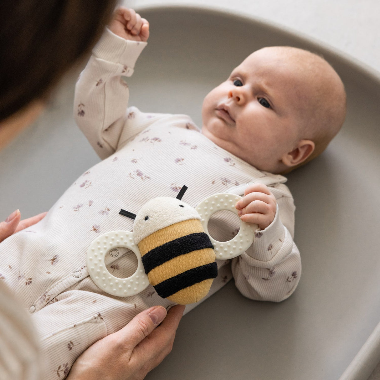 Sebra Billy The Bee Activity Skallra Med Spegel