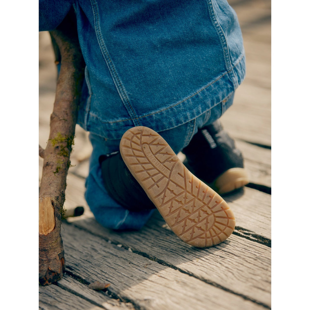 Angulus Svart/Svart Lätt och smidig TEX vinterkänga i nylon