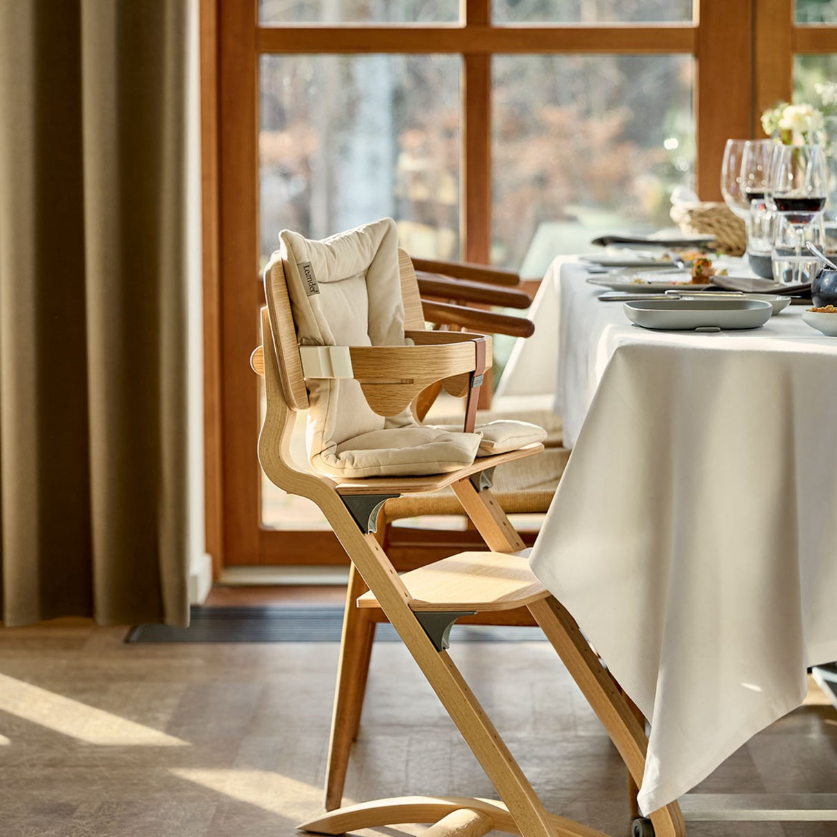 Leander Cappuccino Hynde Til Leander Barnstol