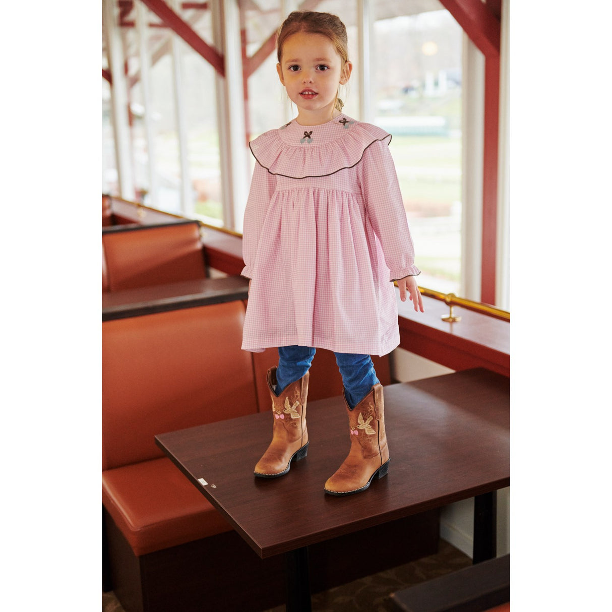 COPENHAGEN COLORS Syringa Comb. Houndstooth Frill Klänning W. Embroidery