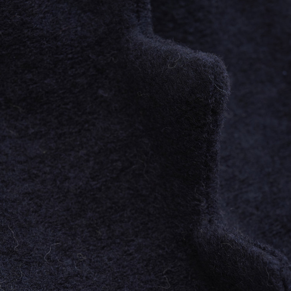 Huttelihut Dark Navy Elefanthatt Triangles Ull