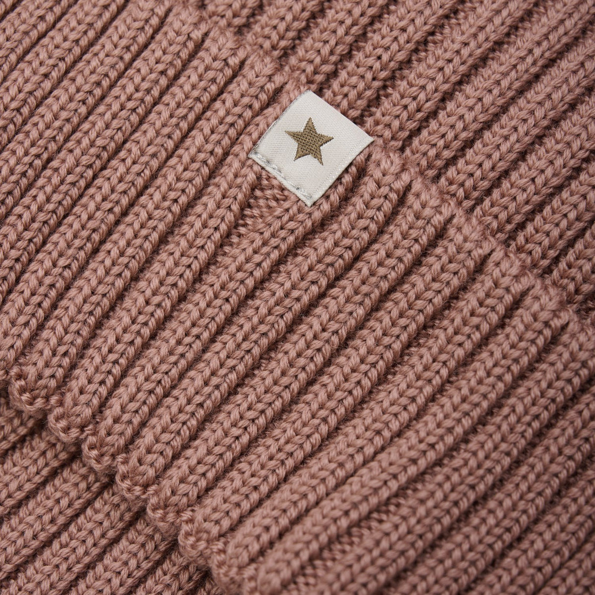 Huttelihut Burlwood Beanie Ull Stickad