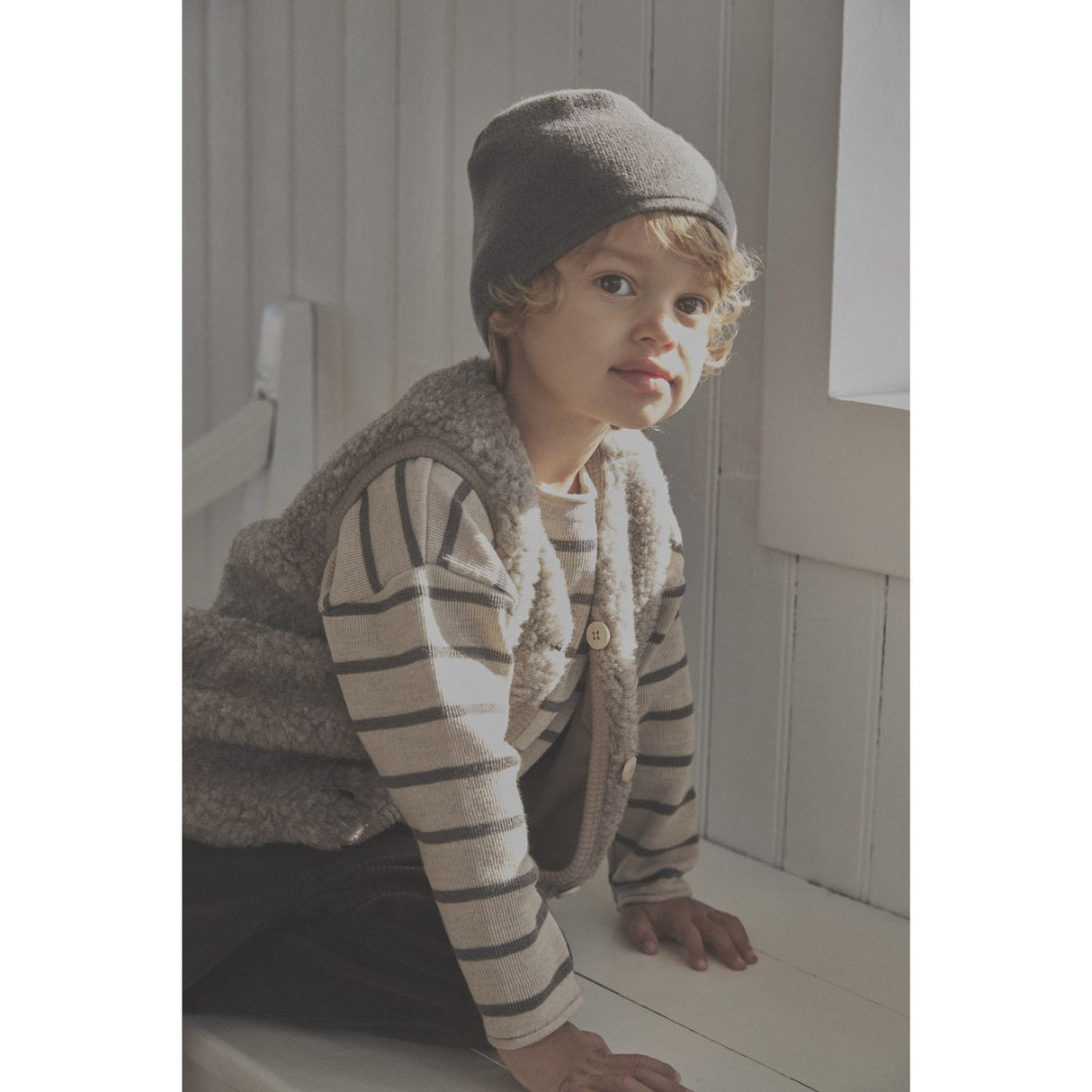 Huttelihut Camel Melange Väst Ull Nallebjörn W. Lining