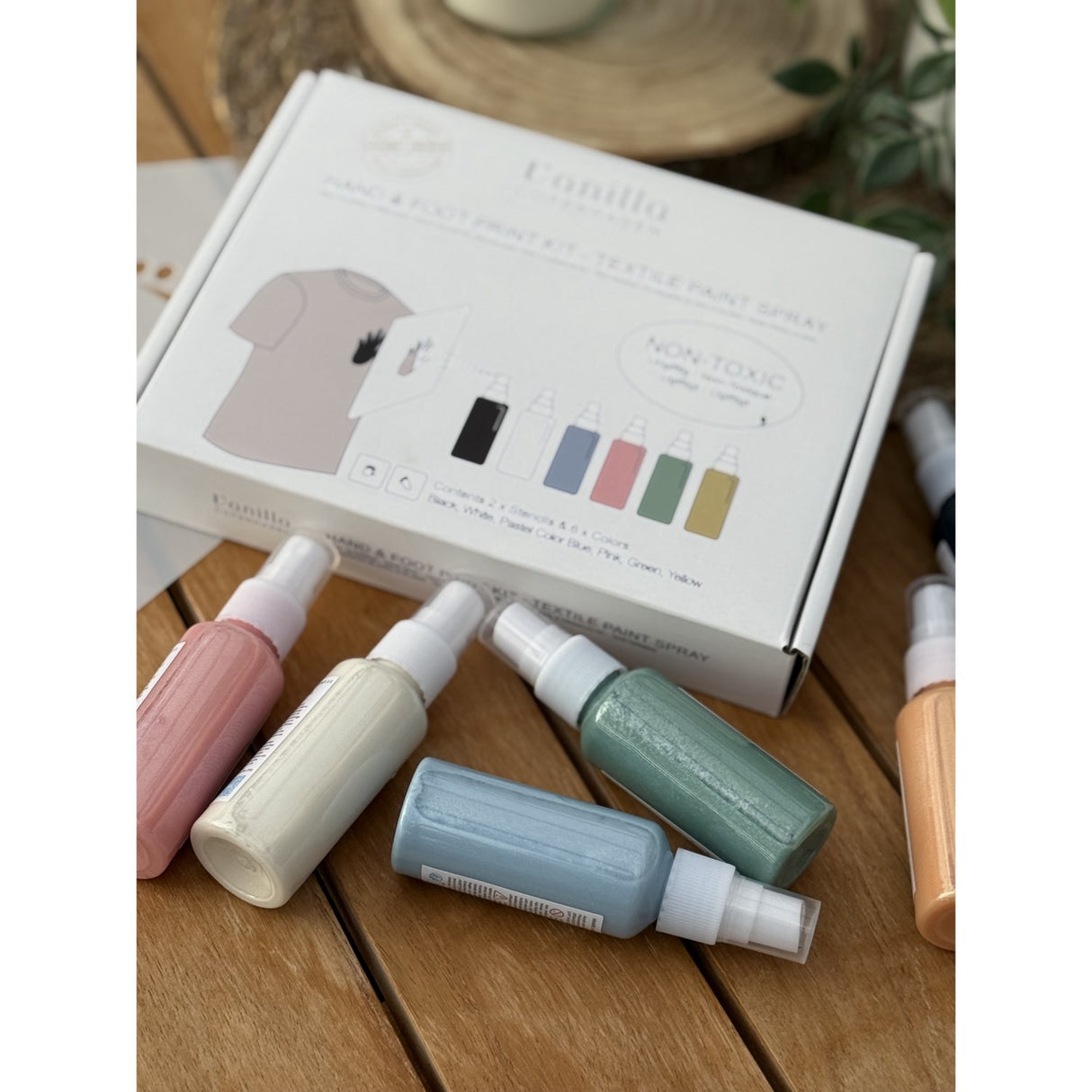 Vanilla COPENHAGEN Multi Tyg Paint Spray Hand & Foot Print Kit