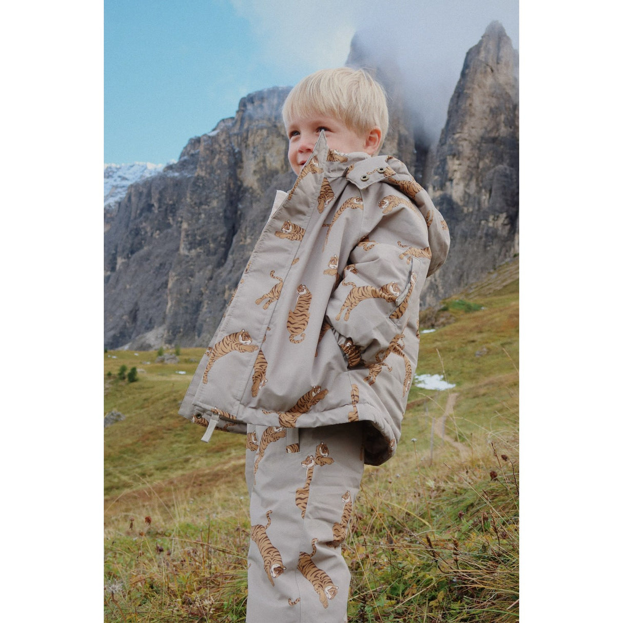 Konges Sløjd Tiger Oak Mismou Jacka