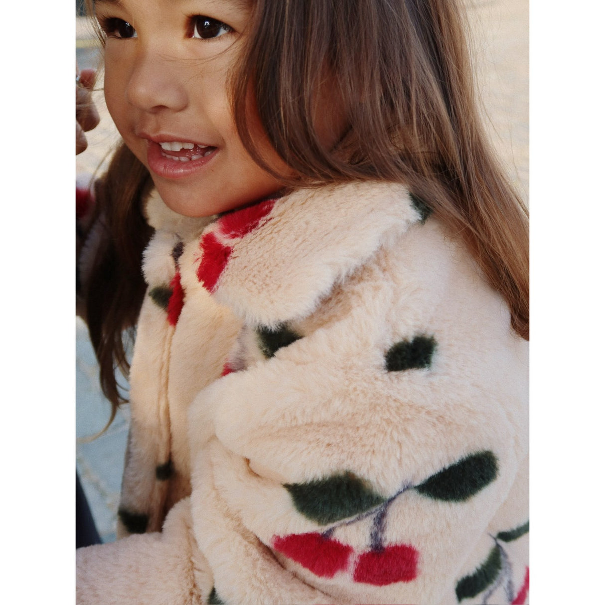 Konges Sløjd Ma Grande Cerise Fuzzie Täcka Grs