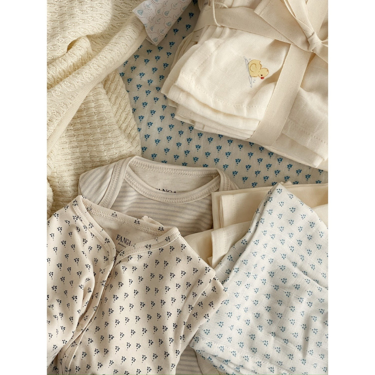 Konges Sløjd Fanga Punto Blu Bellini 3 Pack Muslin Cloth GOTS