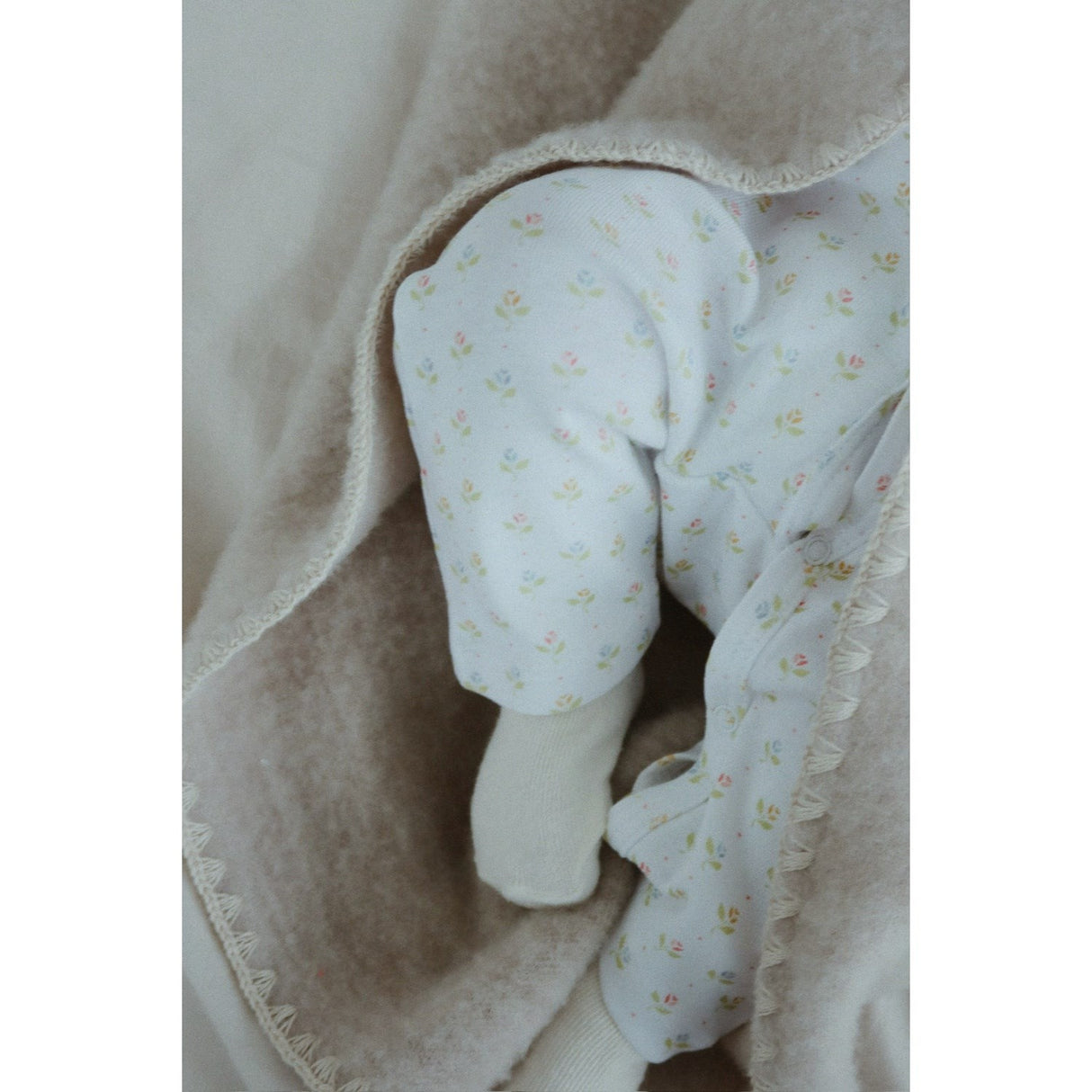 Konges Sløjd Fanga Oatmeal Melange Erba Ull Fleece Baby Filt