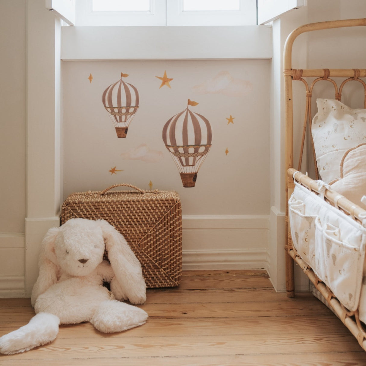 That's Mine Brown Wallsticker Dreamy Balloons