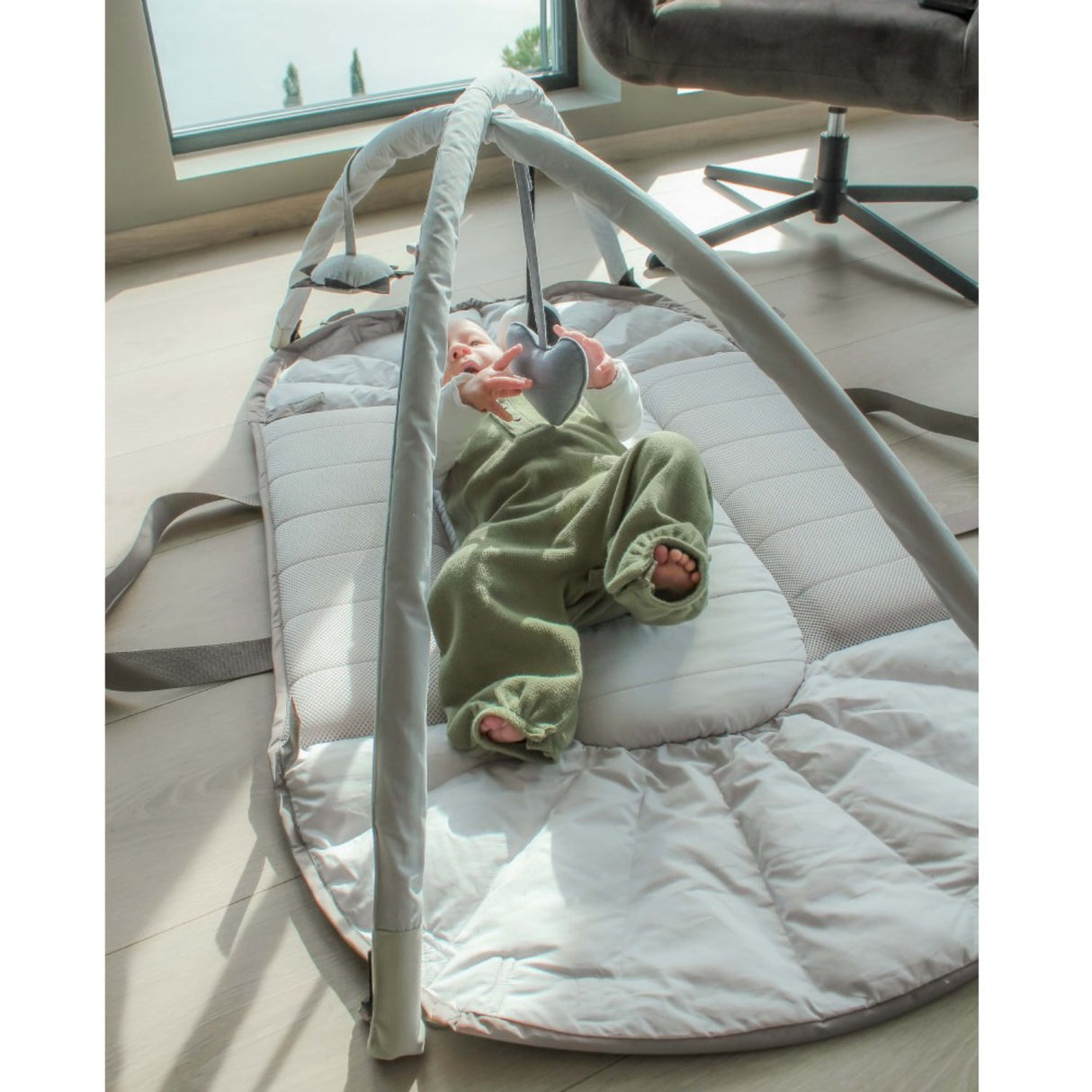 Easygrow Grey Leksak Bar For Foot Muff