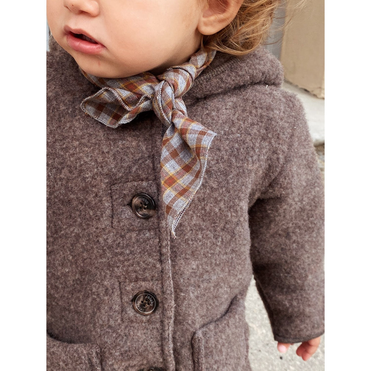 Lalaby Chocolate Nallebjörn Onesie