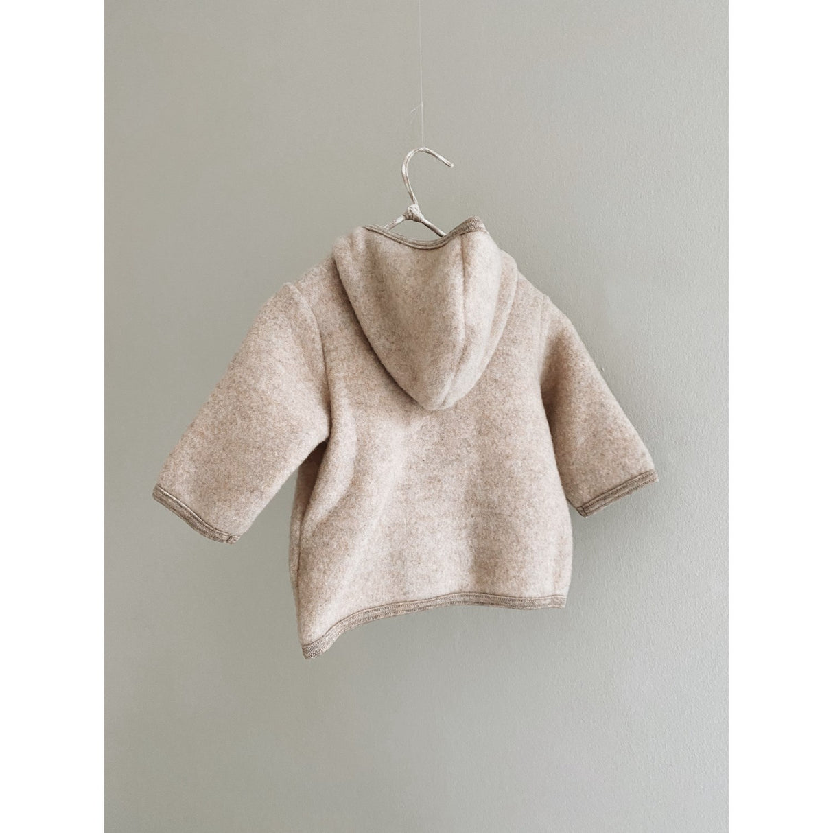 Lalaby Oat Babar Jacka