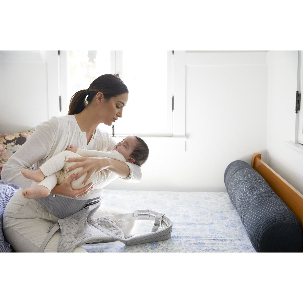 Ergobaby Pearl Grey Lift Hip Plats