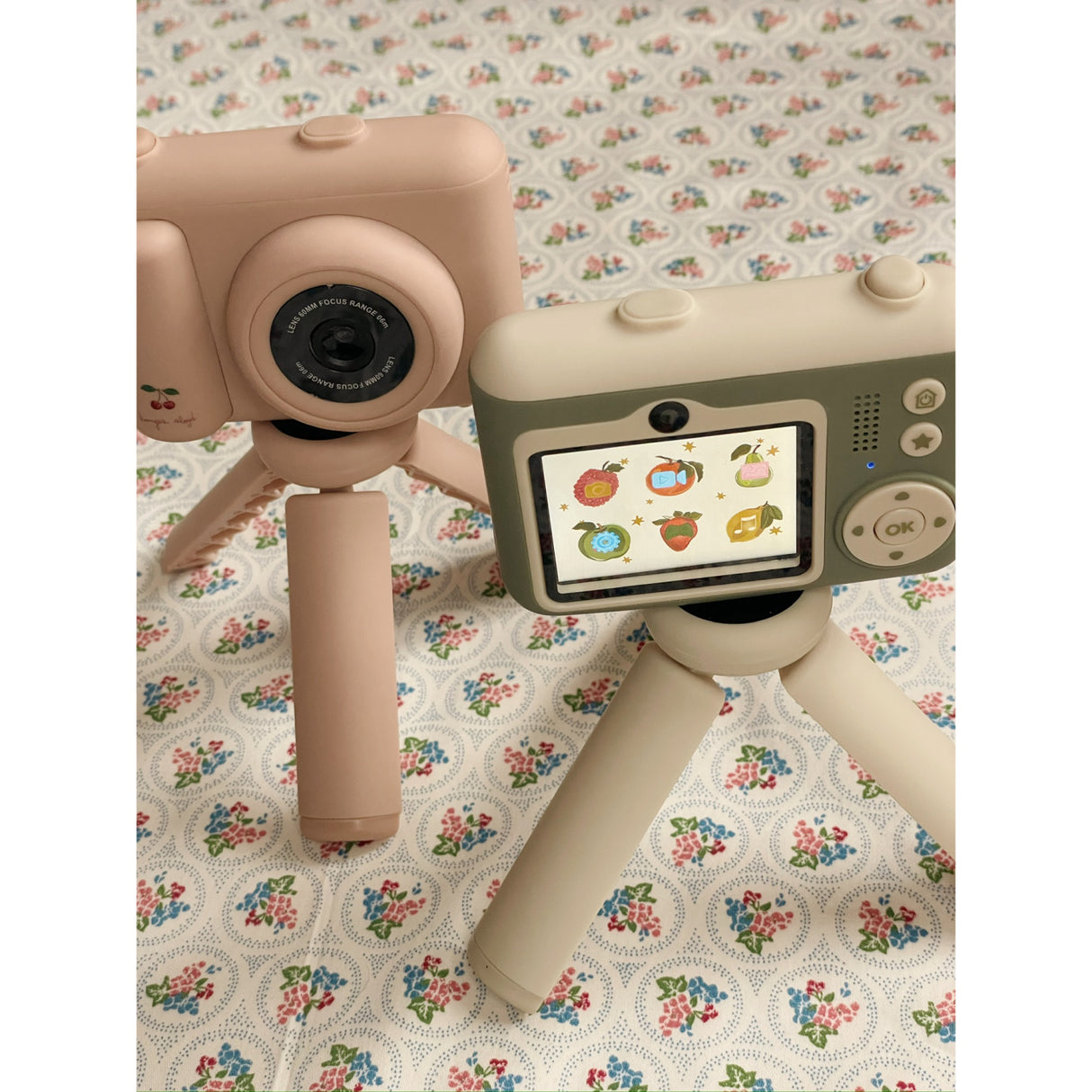 Konges Sløjd Cherry My First Camera