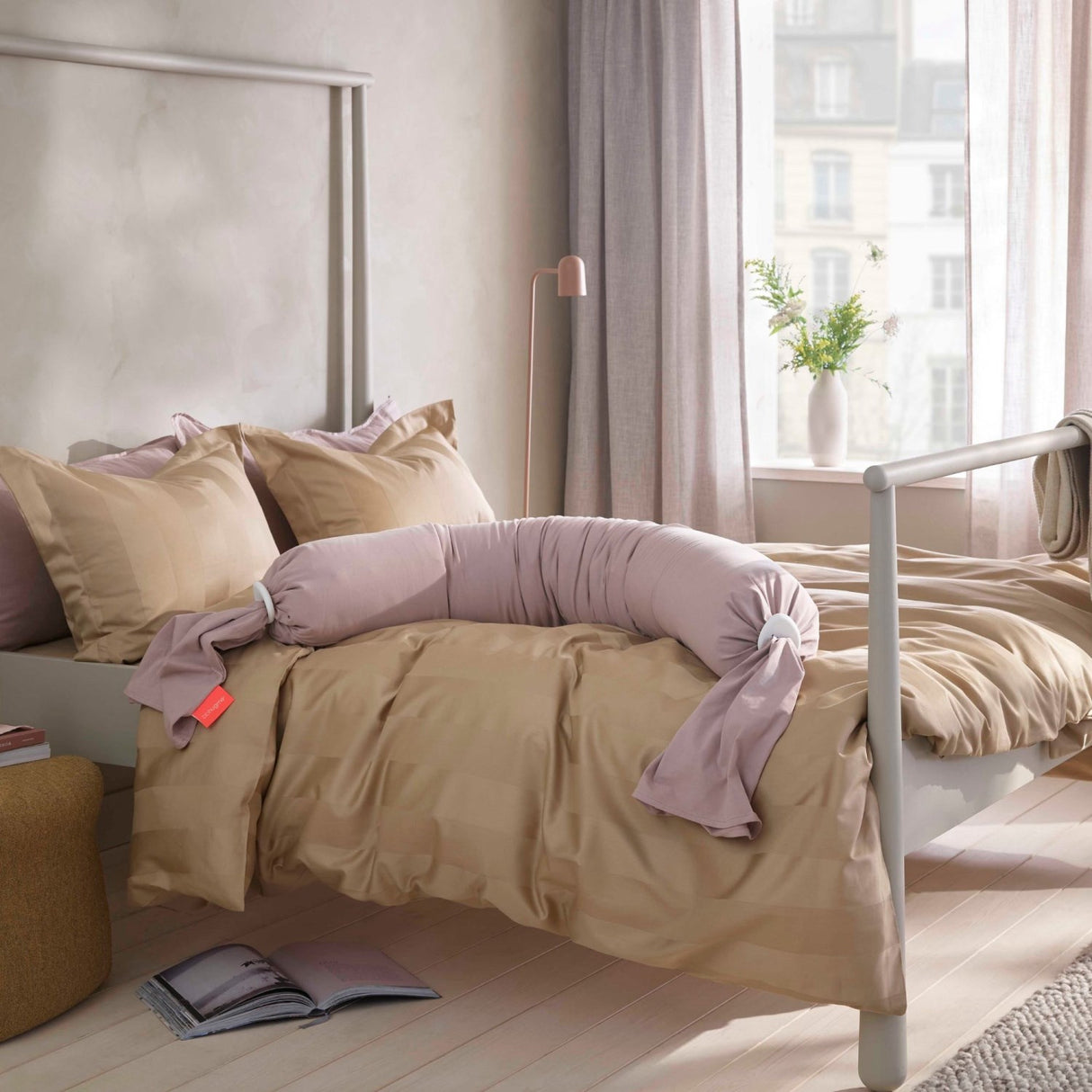 bbhugme Pink/Vanilla Pregnancy Kudde