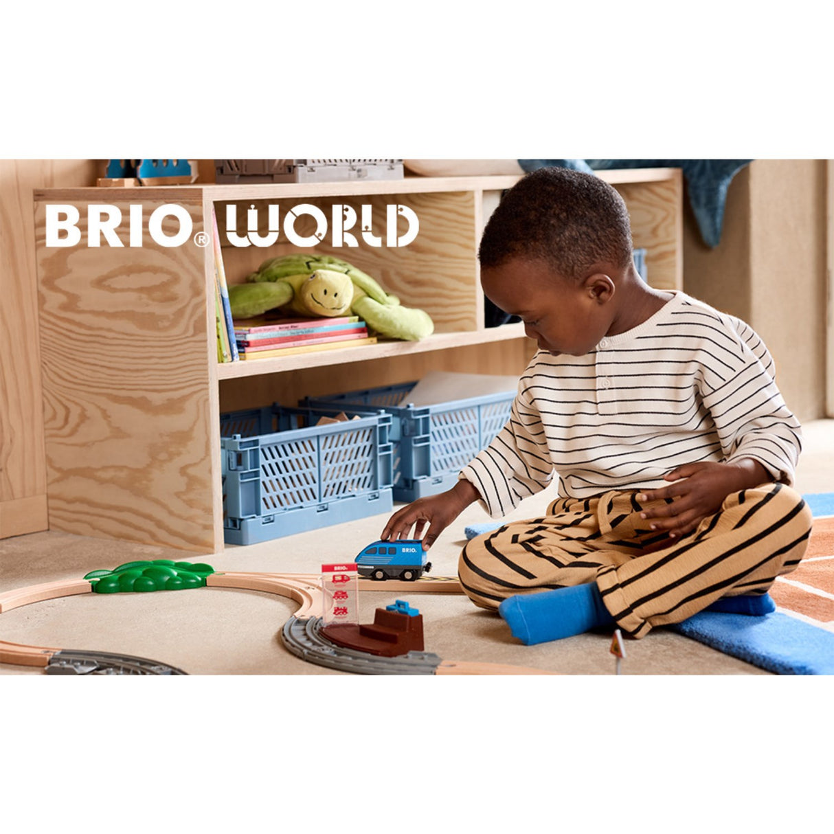 BRIO® 36019 Pull Back Tog