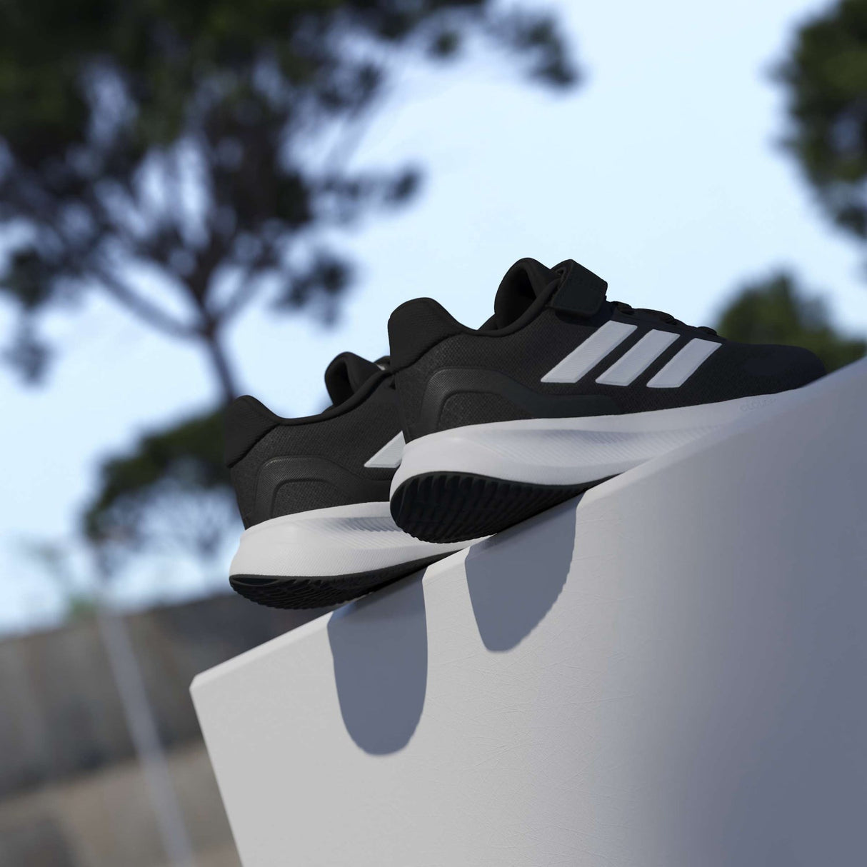 adidas Originals Core Black/Ftwr White/Ftwr White Runfalcon 5 El C Sneakers