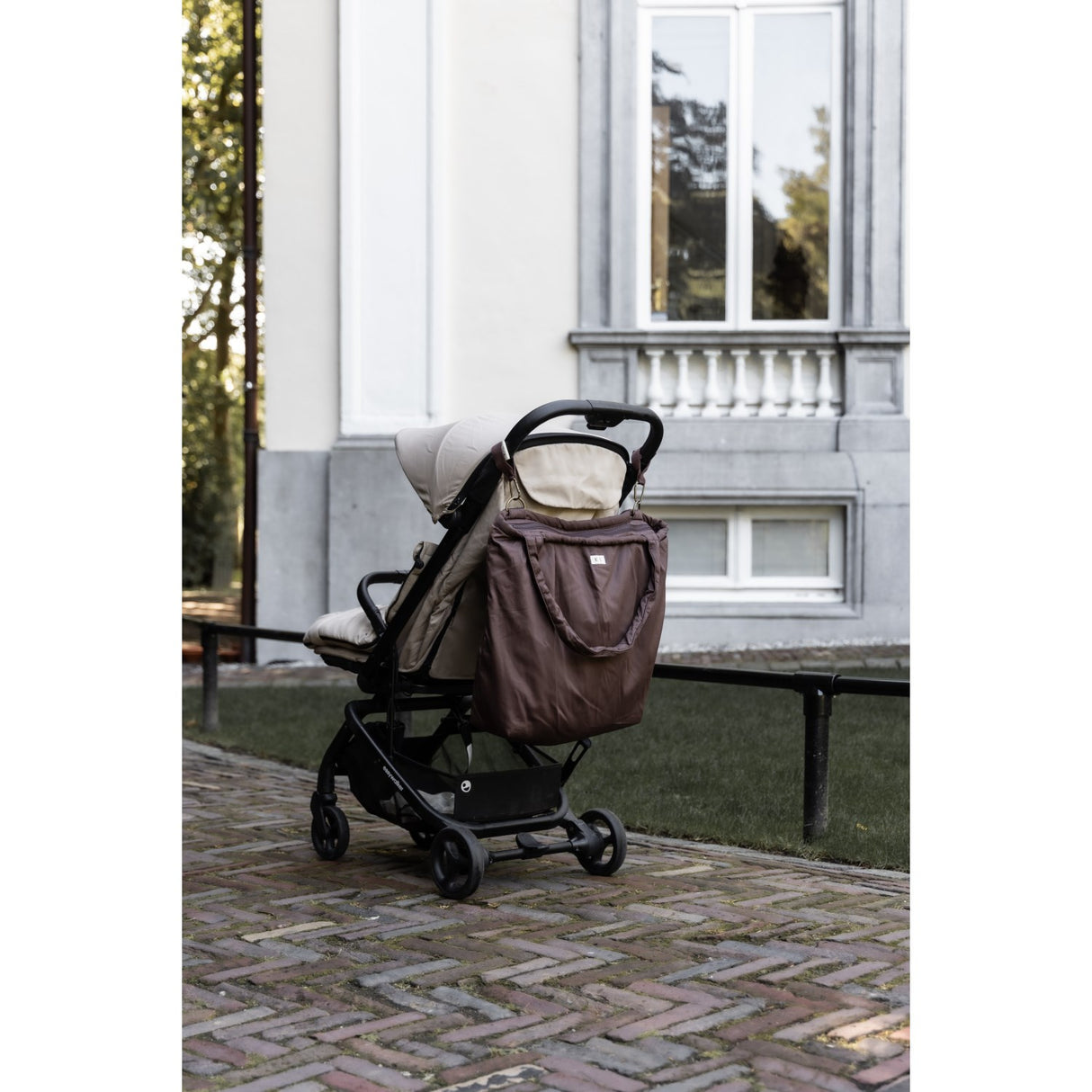 KAS Kopenhagen Brown Kas Multi Purpose Tote Med Fold