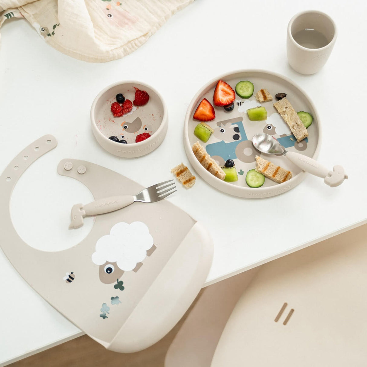 DonebyDeer Tiny Farm Sand Stick&Stay Matsalsset