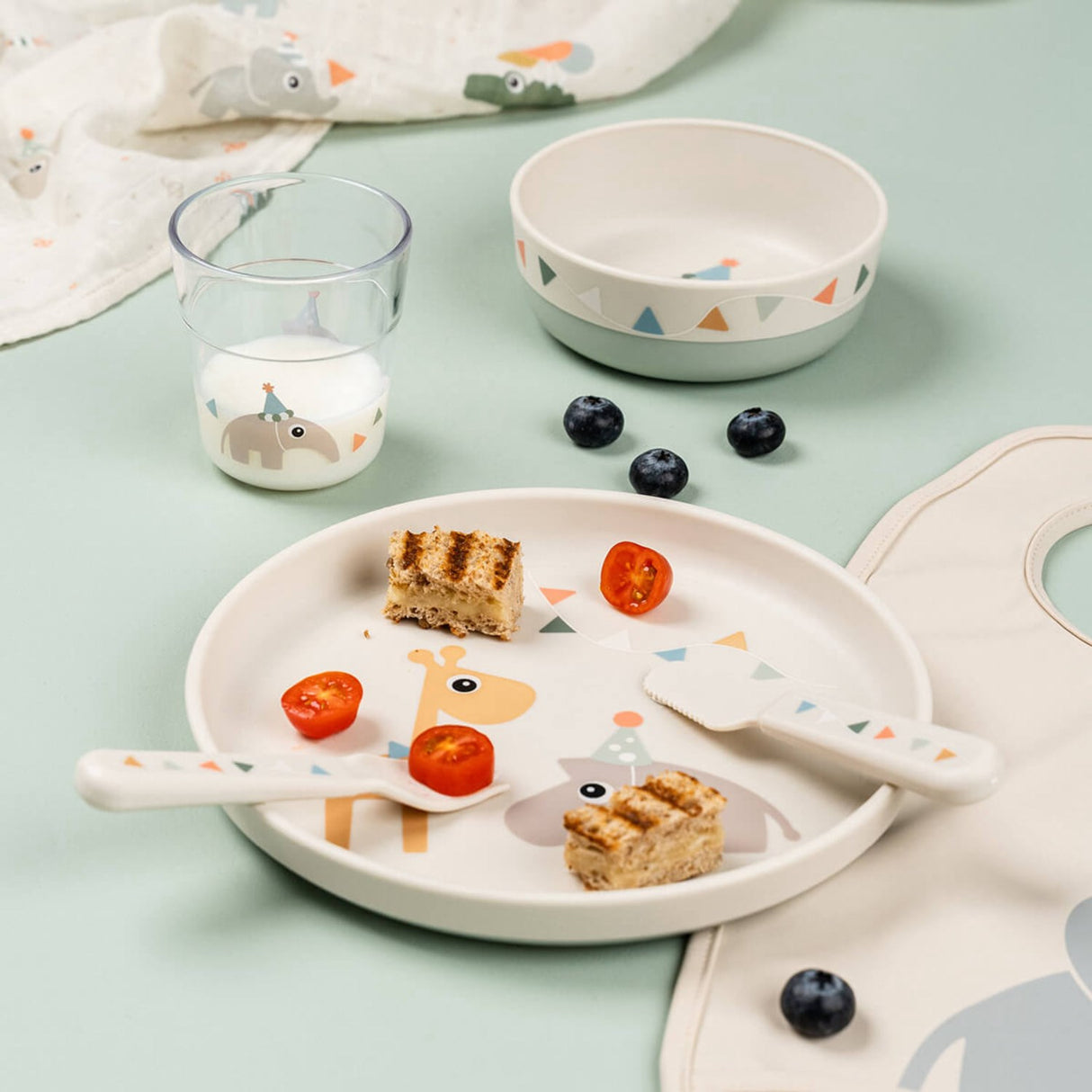 DonebyDeer Celebration Sand Foodie Tallrik