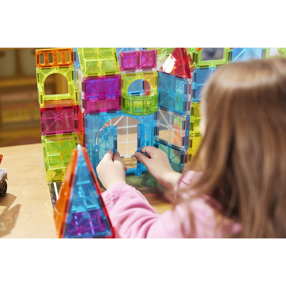 Magna-Tiles® City Center 110 Pcs