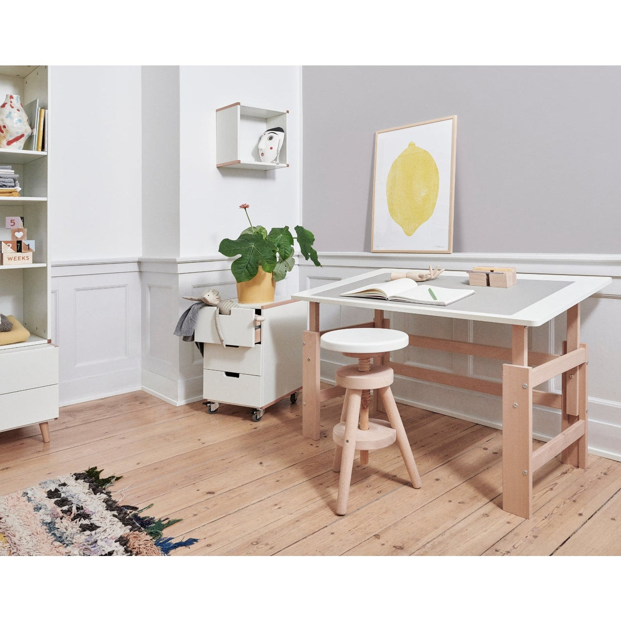 Manis-h Snow White Drejestol