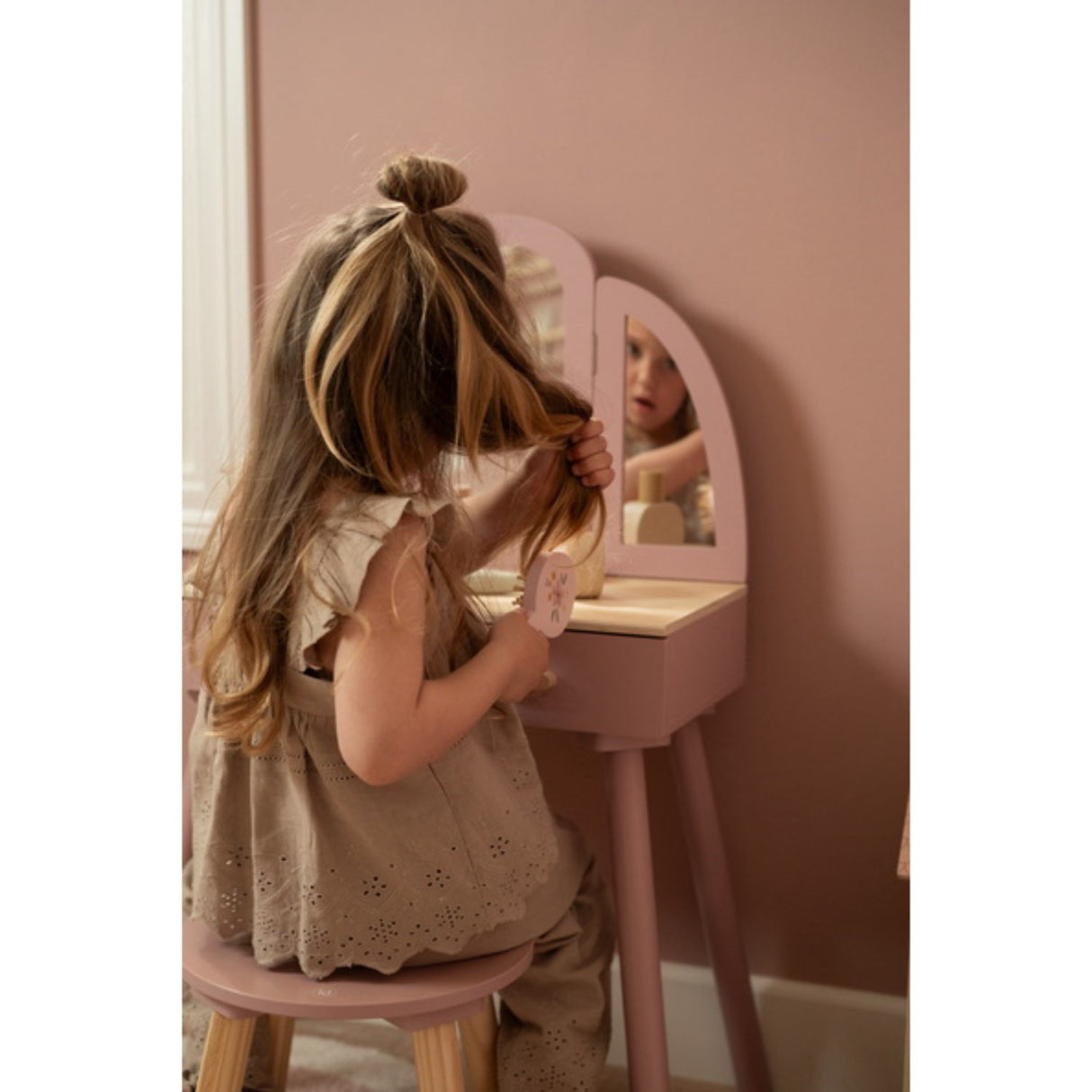 Little Dutch Pink Wooden Dressing Table