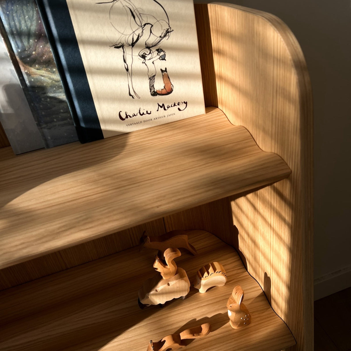 Curve Lab Natural Curvy Bokhylla