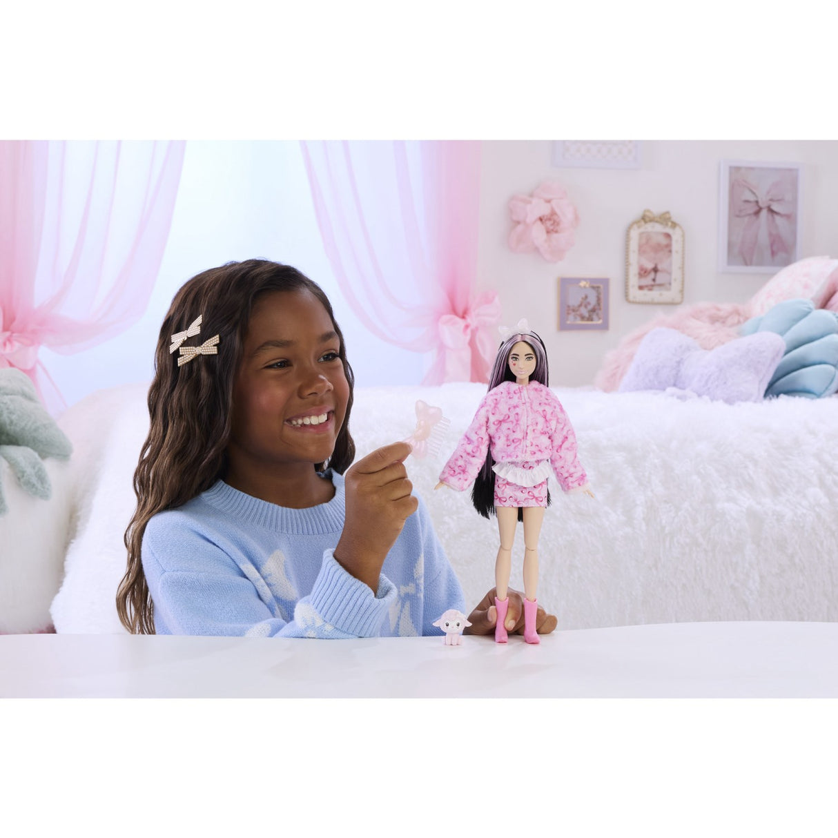 Barbie® Cutie Reveal Søde Sløjfer Lyserød Lam