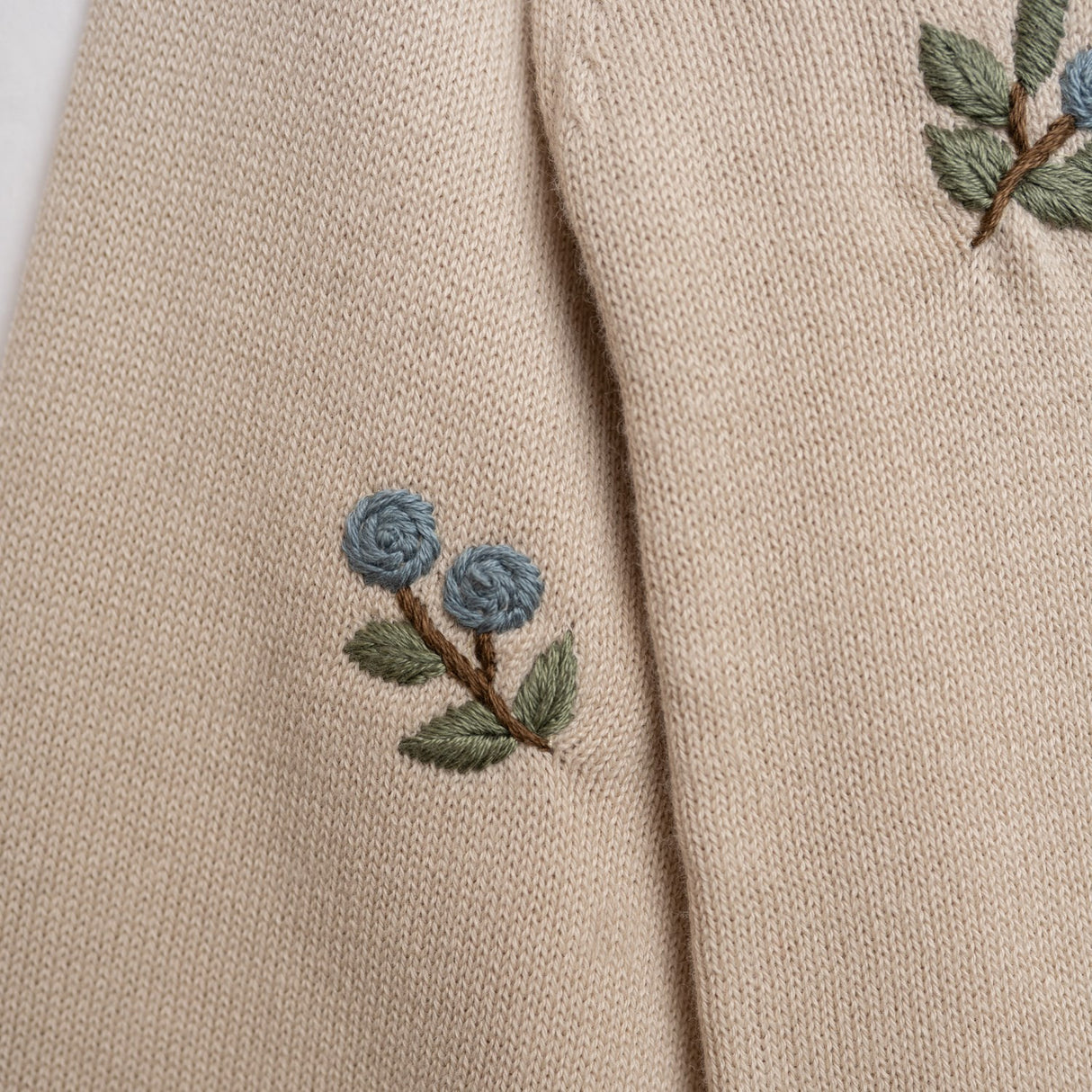Hanevild Summer Sand Blueberry Cardigan