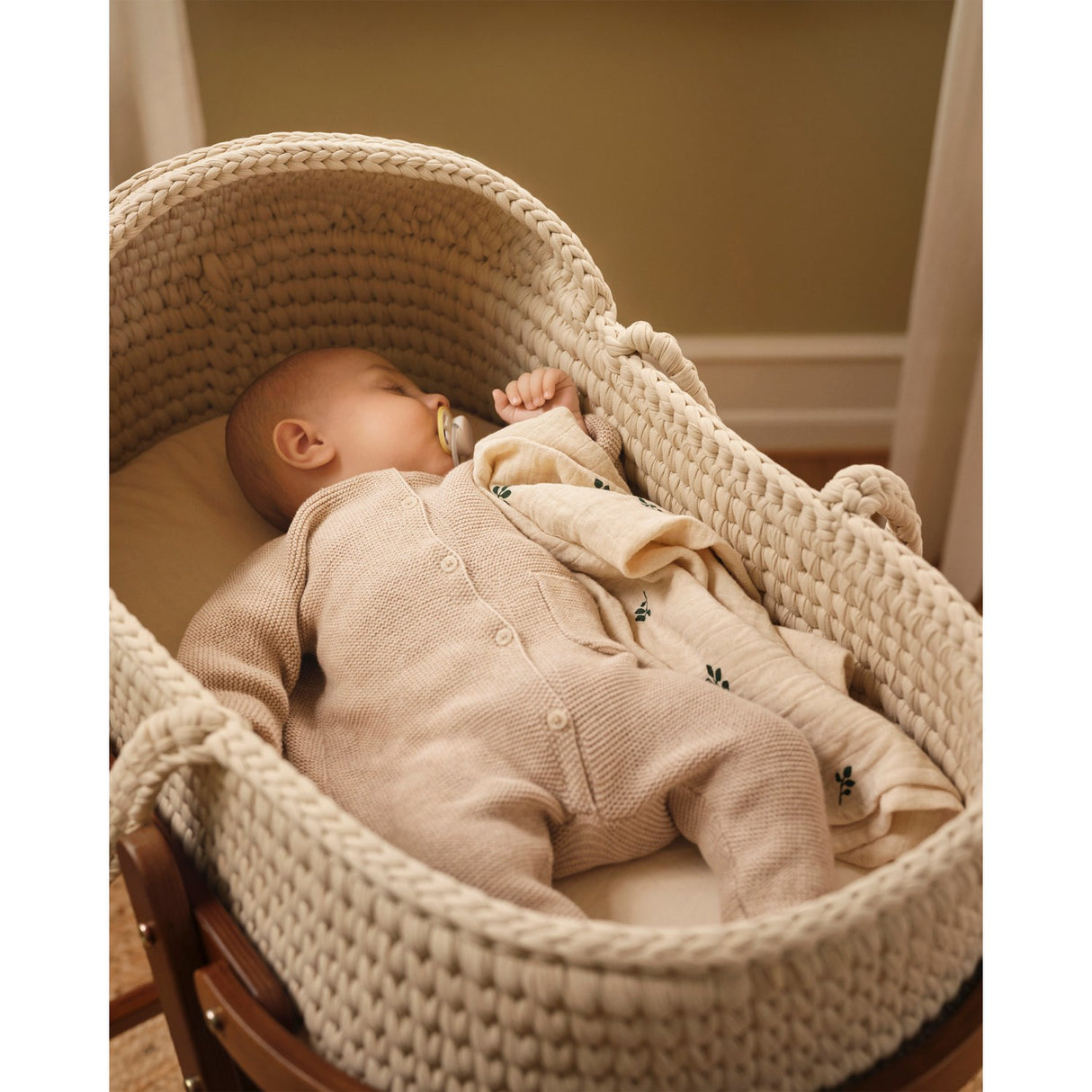 Moonboon Nature Crocheted Moses Korg Och Stand (Bundle)