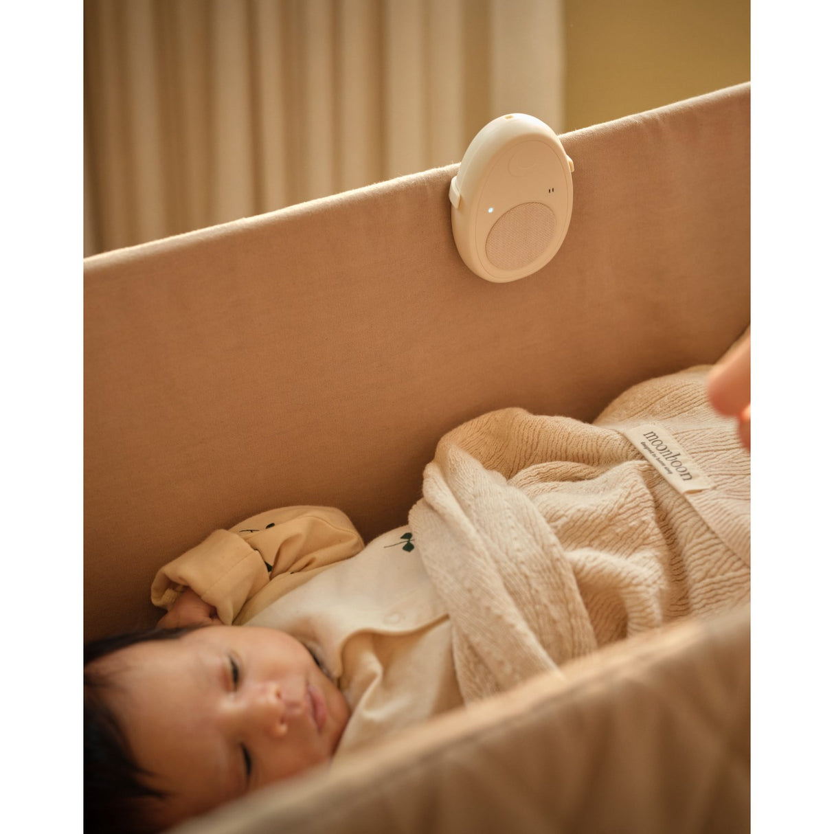 Moonboon Cream White Baby Monitor