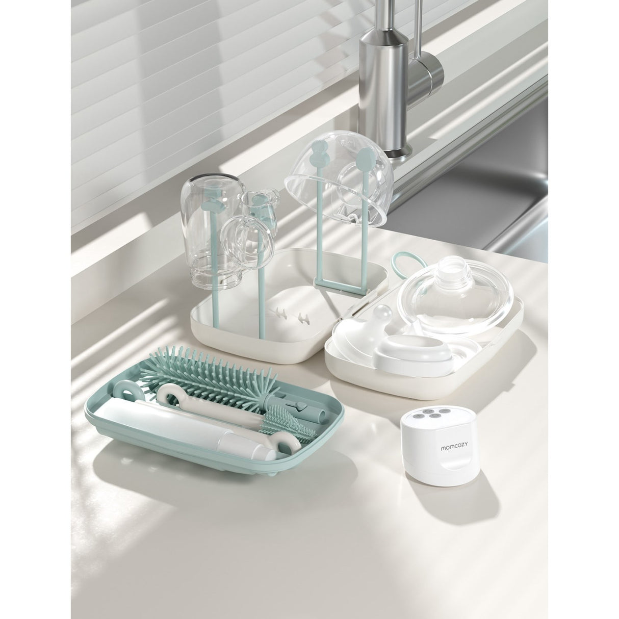 Momcozy Green 7 In 1 Baby Flaska Brush Sett