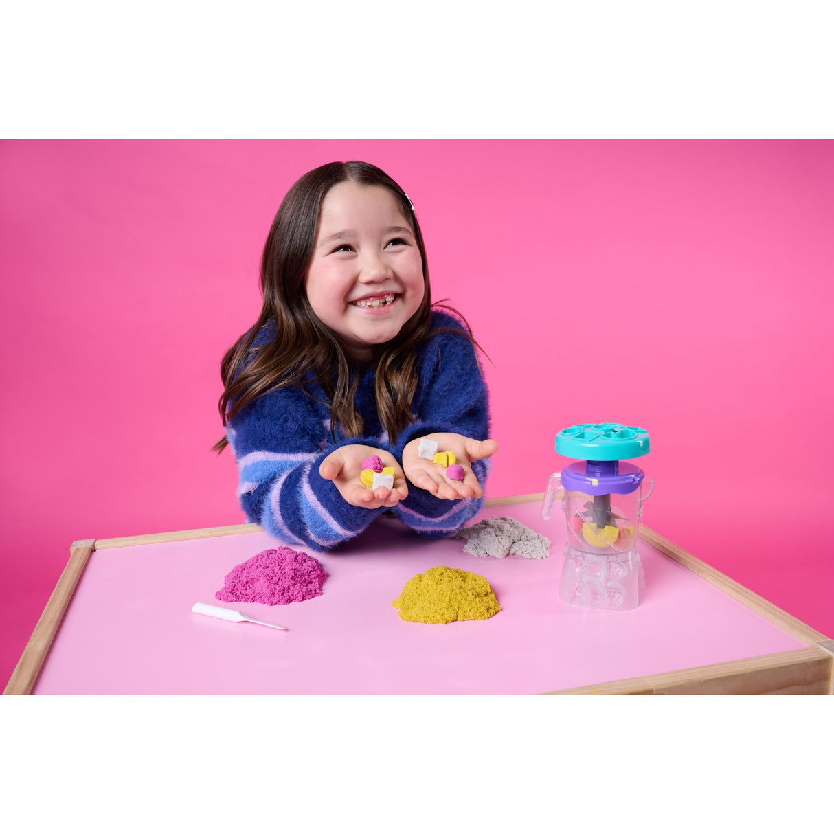 Kinetic Sand Smoothie Mixer