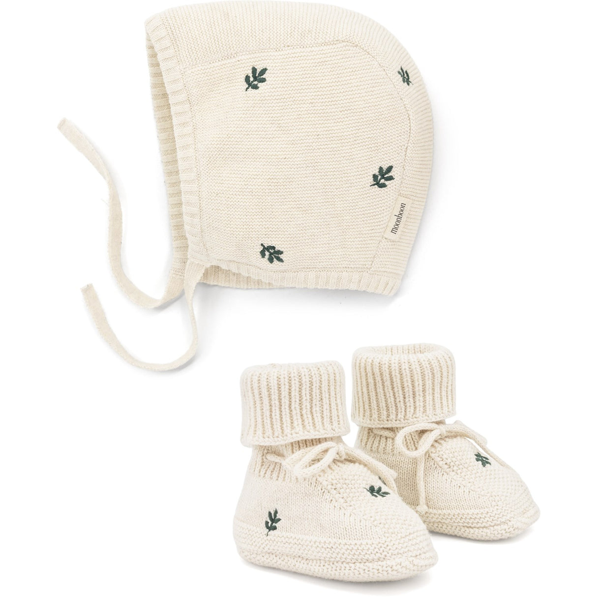 Moonboon Leaf Stickad Bonnet Och Booties Giftbox