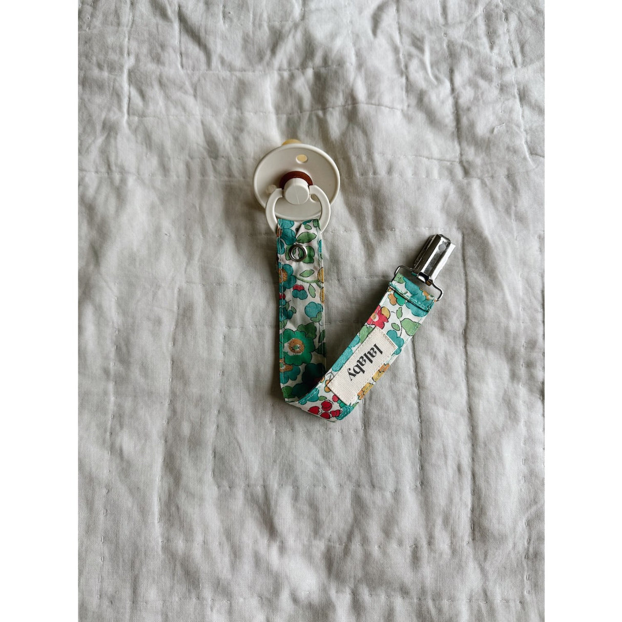 Lalaby Blue Betsy Napp Clip