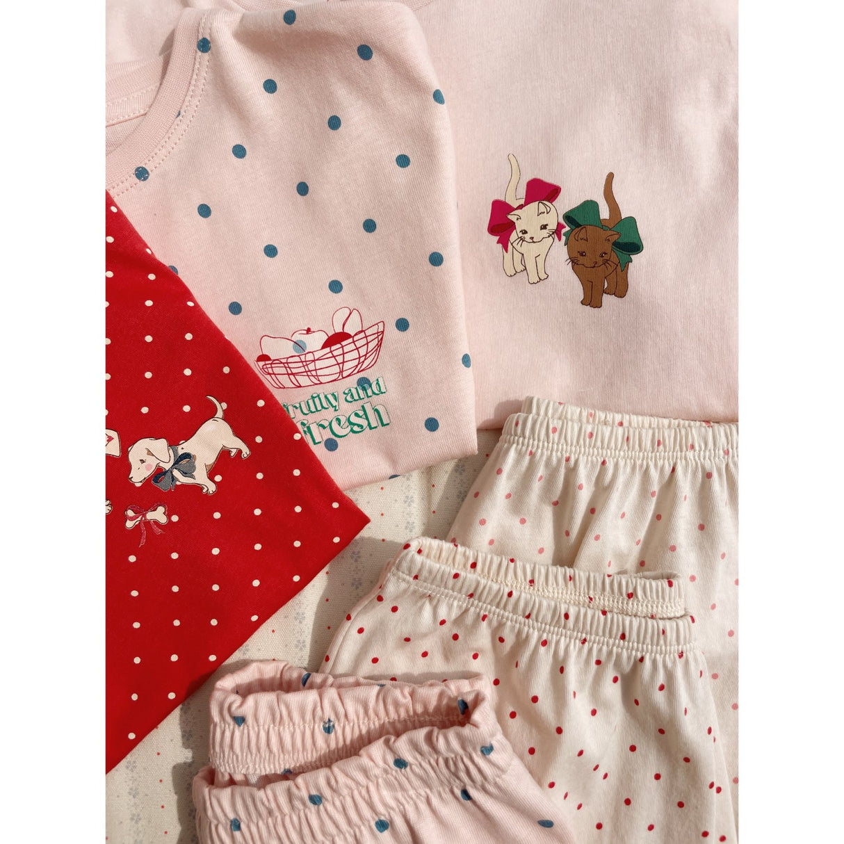 Konges Sløjd Fraise Dot Famo Box Fit Sett Gots