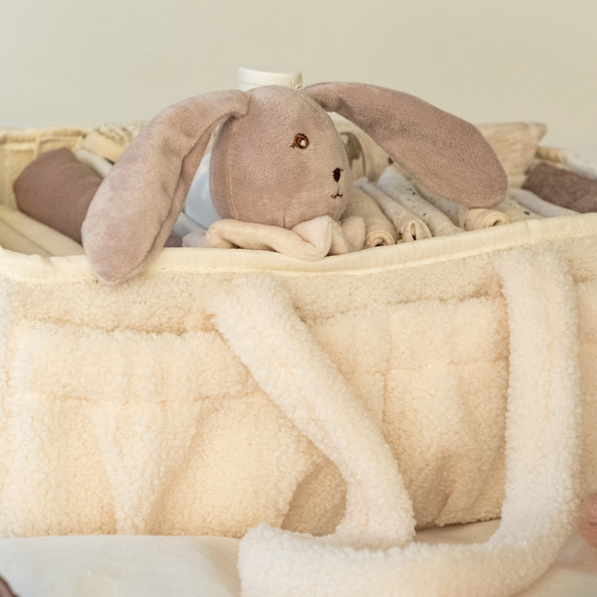 That's Mine White Lumi Nursing Organizer