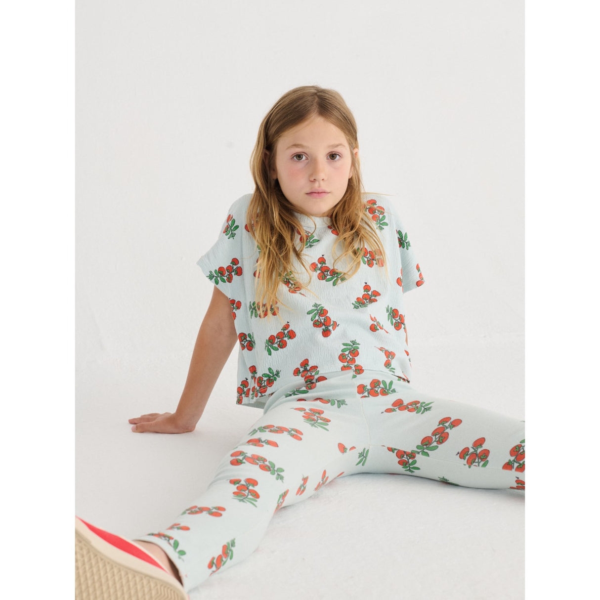 Bobo Choses Light Blue Juicy Tomatoes All Över Cropped T-Shirt