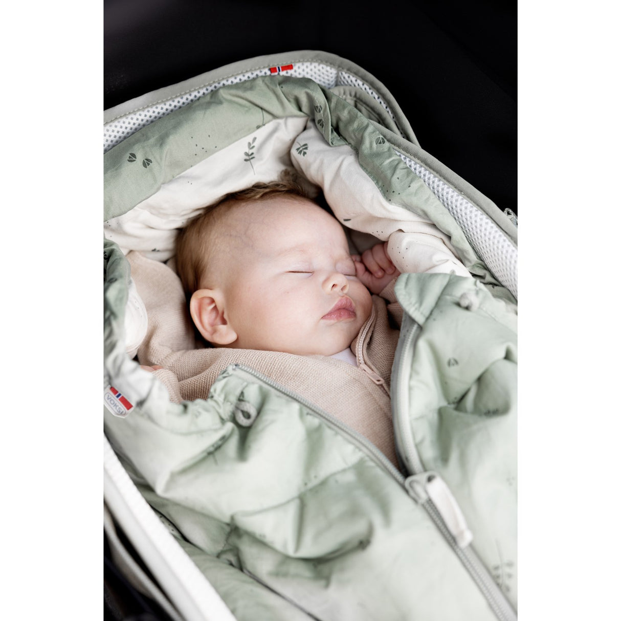 Voksi® MistyGreen Heather Sky Light