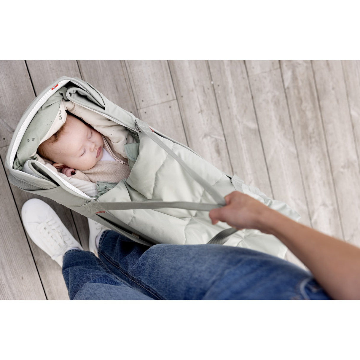 Voksi® MistyGreen Heather Sky Light