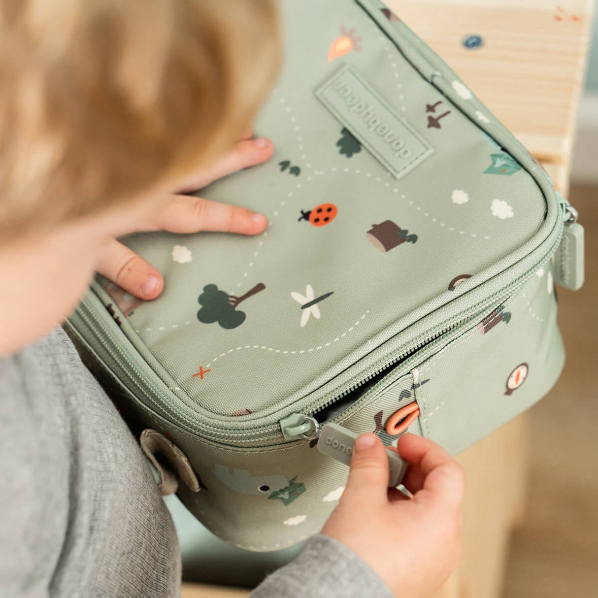 DonebyDeer Green Tiny Trails Tiny Insulated Lunch Väska
