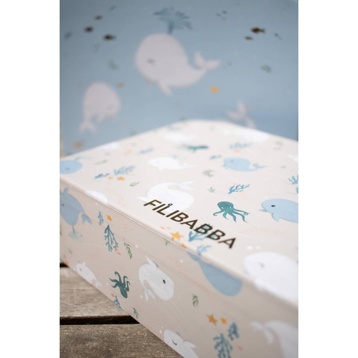 FILIBABBA Christian's Whale Tales Kuffertsæt Til Leg Och Förvaring 2 Pack