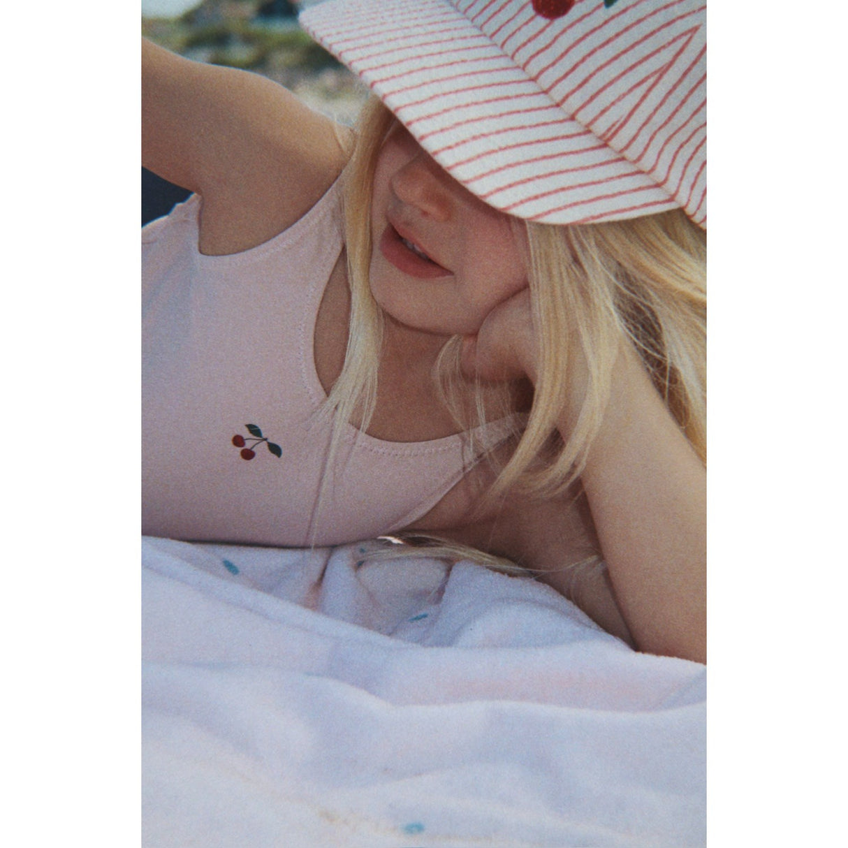 Konges Sløjd Amour Stripe Ellie Rosett Keps Gots