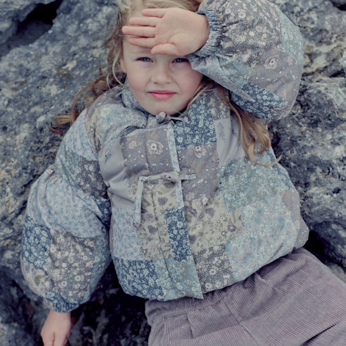 Wheat Patchwork Flowers Puffer Jacka Zallie